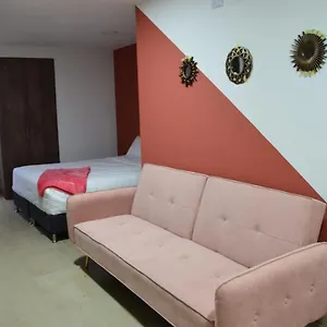 Apartamento Balcones De Mariana - Top Location 1 Bedroom - 10 Min Airport, Bogotá